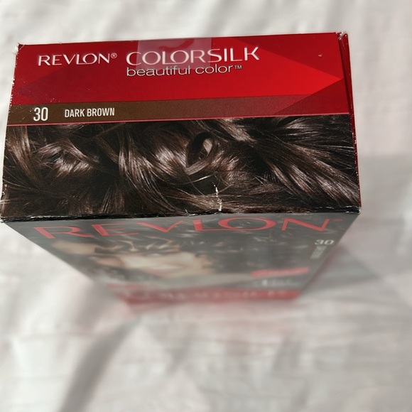 Revlon color silk hair color, 30 dark brown ammonia  free with keratin - Picture 5 of 6